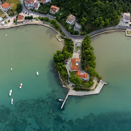 Apartament With Parking Space - Donja, Rab - 17826 *